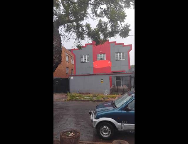 18 BEDROOM HOUSE FOR SALE IN BELLEVUE